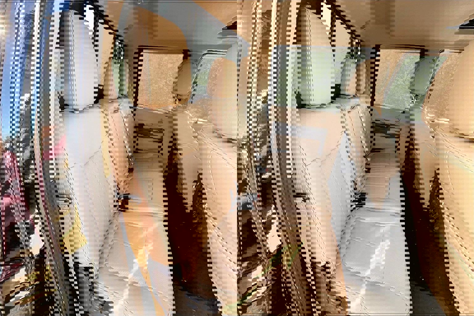 Used 2016 Ford F350 Lariat w/ Lariat Ultimate Package image 28