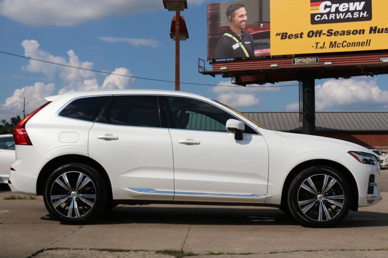 Used 2022 Volvo XC60 B5 Inscription w/ Climate Package AWD/4WD image 9