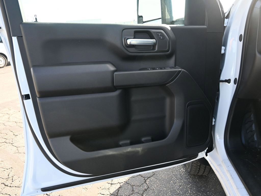 New 2026 GMC Sierra 3500 Pro image 17