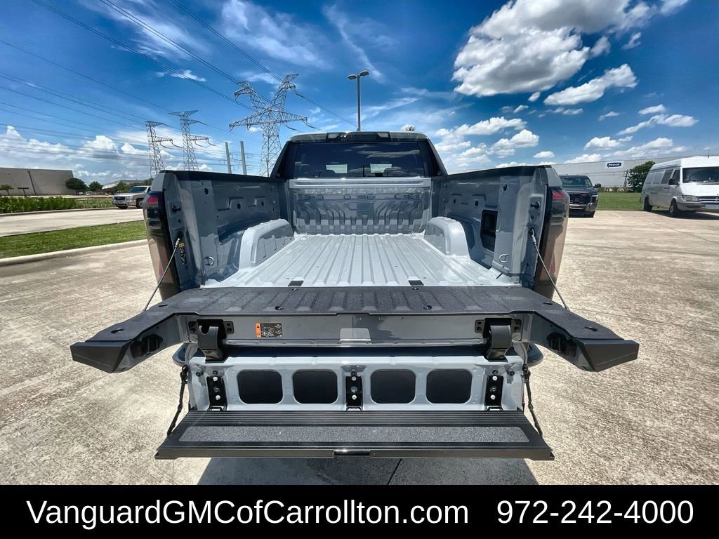 New 2026 GMC Sierra EV Elevation AWD/4WD image 32