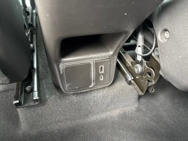 Used 2024 Buick Encore GX Preferred FWD image 17