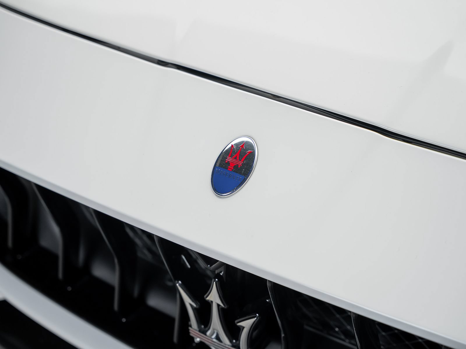 Used 2019 Maserati GranTurismo Sport RWD image 6