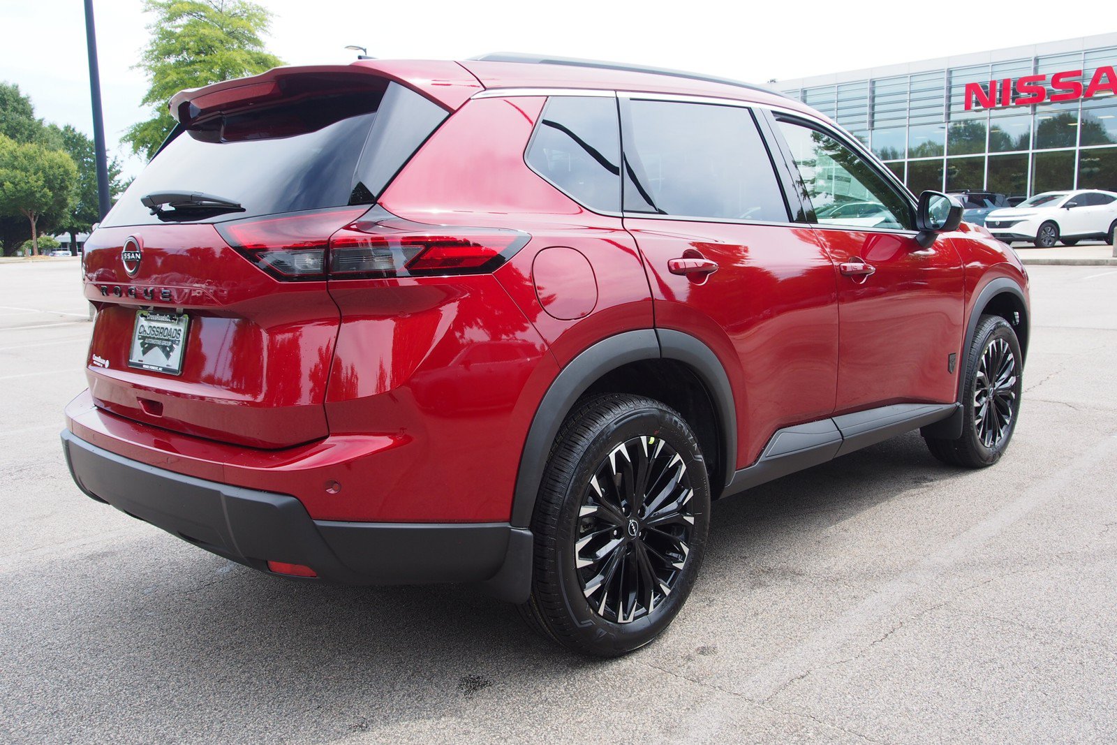 New 2026 Nissan Rogue Dark Armor FWD image 7