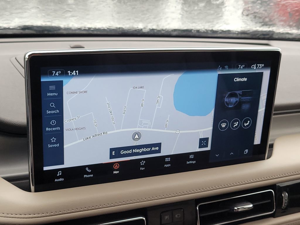 Used 2023 Lincoln Nautilus FWD w/ Premium Package image 19