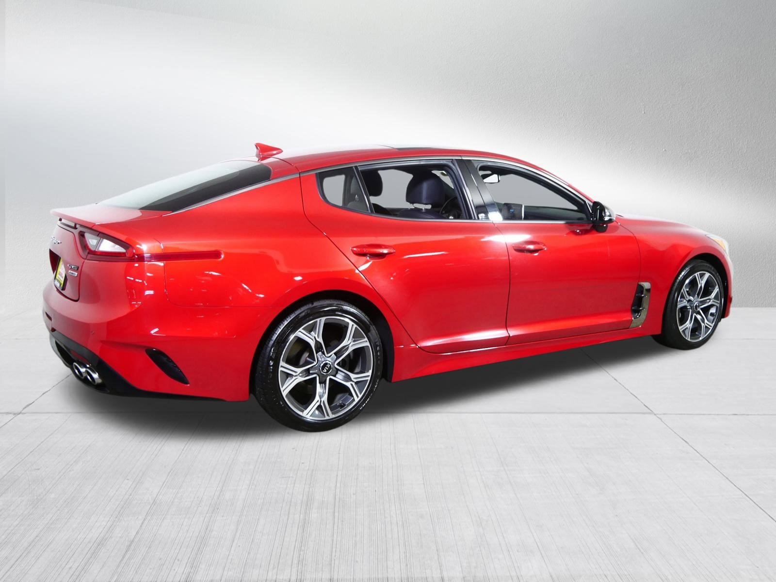 Used 2020 Kia Stinger GT-Line w/ Sun & Sound Package image 7