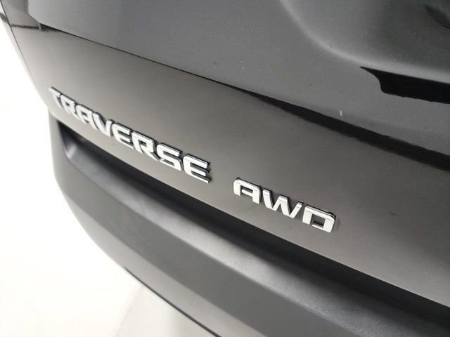 Used 2023 Chevrolet Traverse LT w/ LT Premium Package image 14
