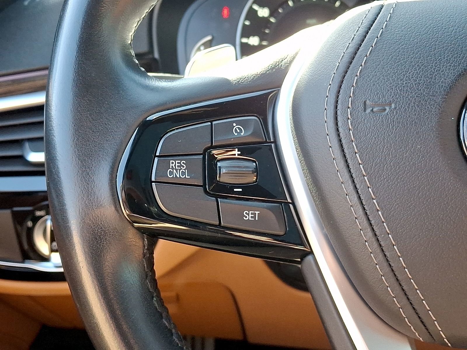 Used 2019 BMW 530i w/ Premium Package RWD image 22