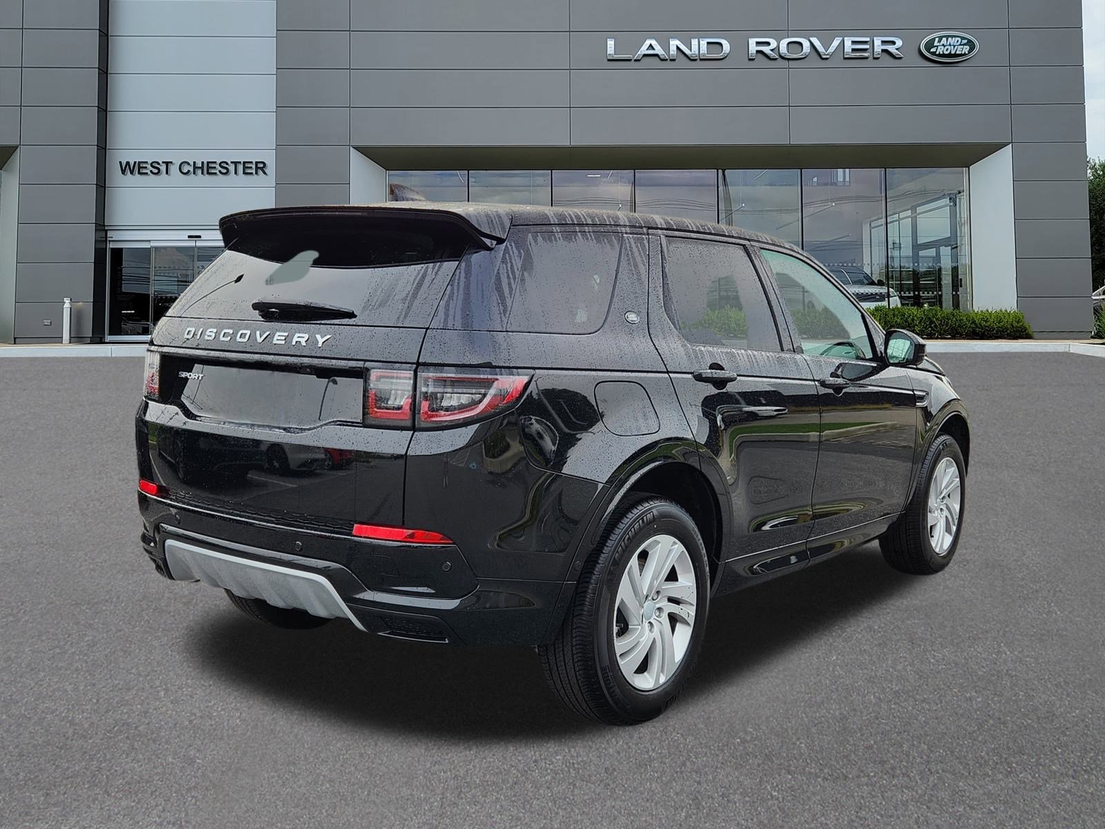 Certified 2025 Land Rover Discovery Sport S image 4