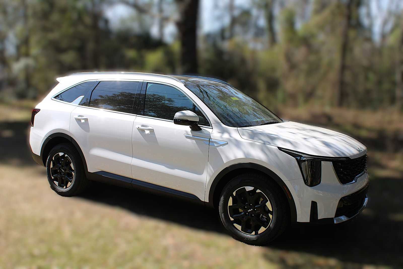 New 2026 Kia Sorento S w/ S Panoramic Sunroof Package FWD image 4