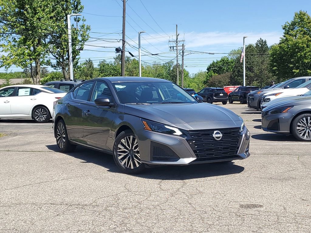 New 2026 Nissan Altima 2.5 SV