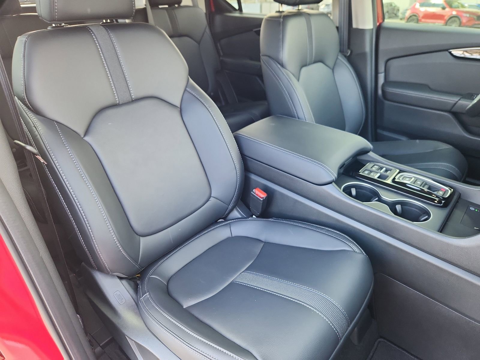 Used 2025 Honda Pilot EX-L image 16