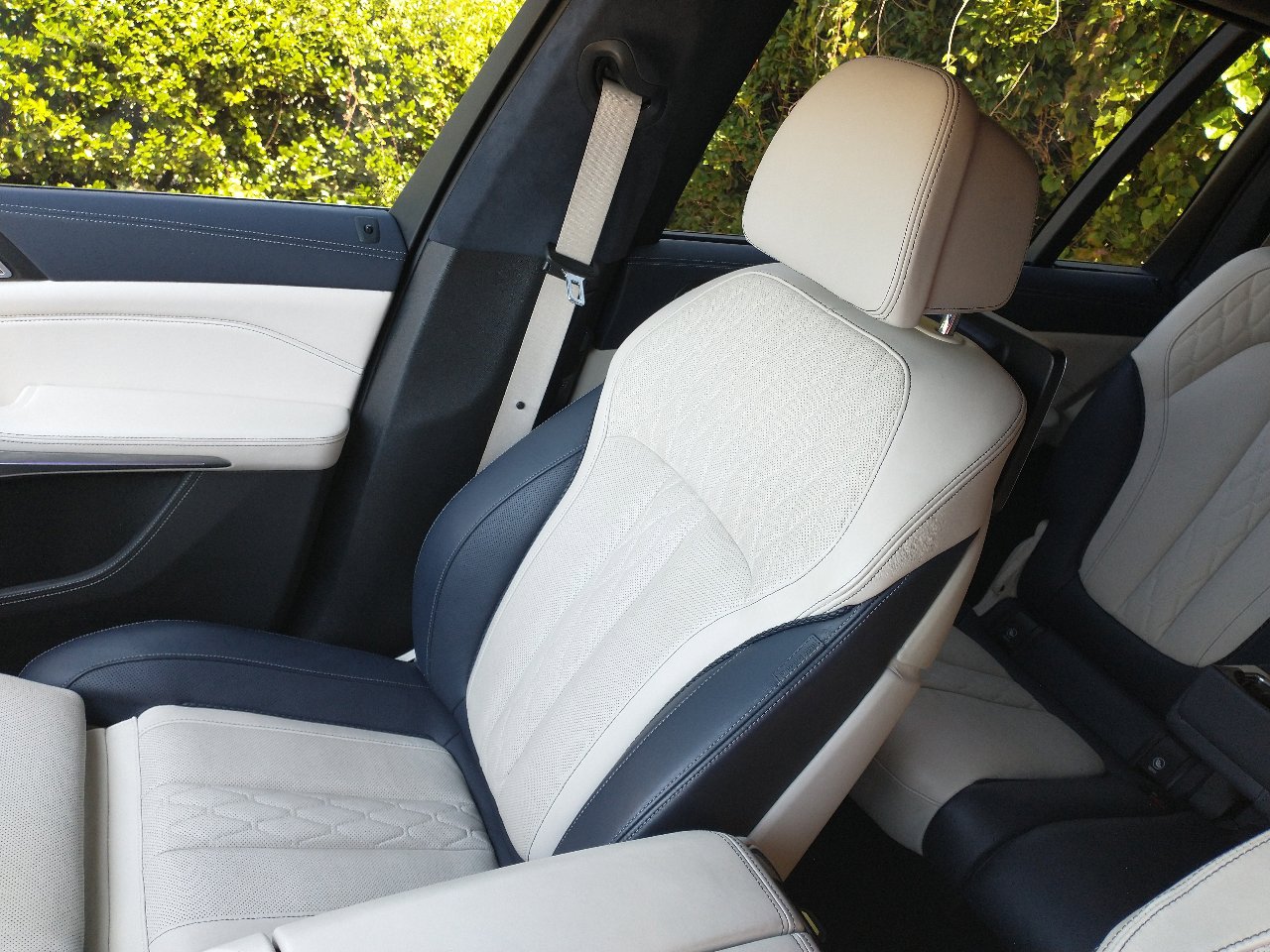 Used 2019 BMW X7 xDrive50i w/ Dynamic Handling Package image 58