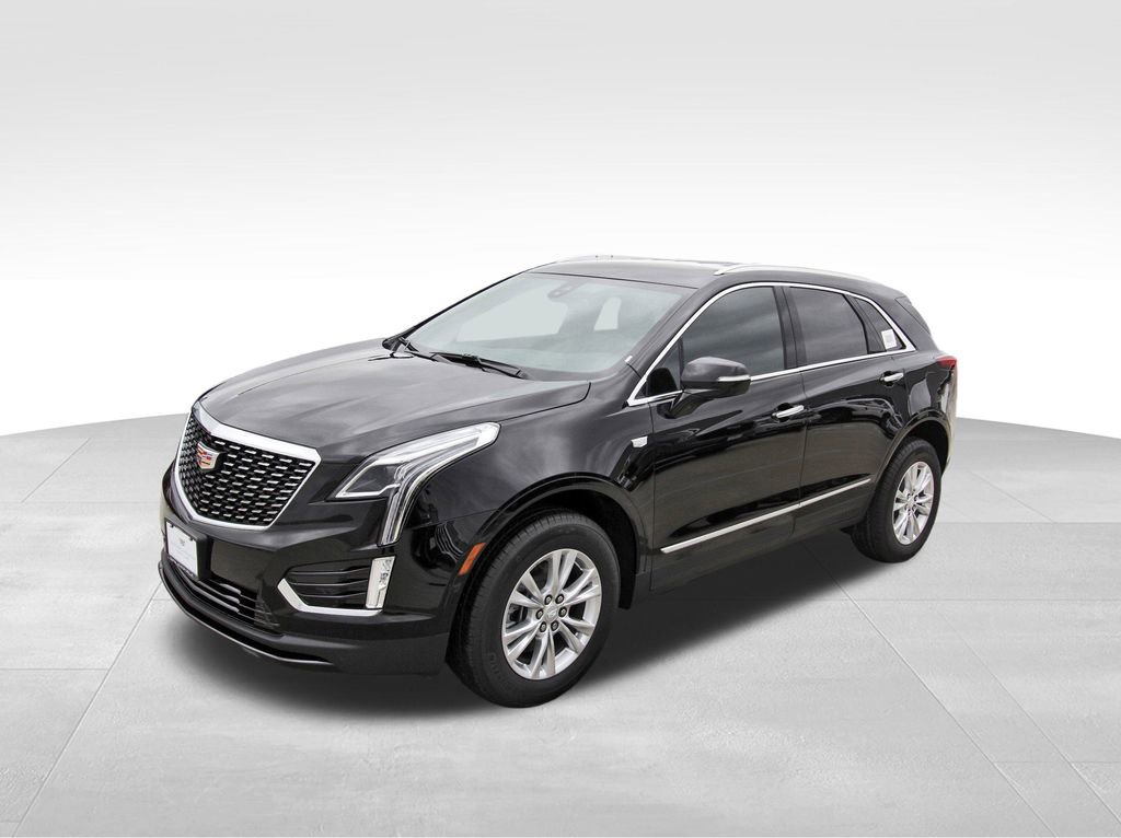 New 2025 Cadillac XT5 Luxury FWD image 2