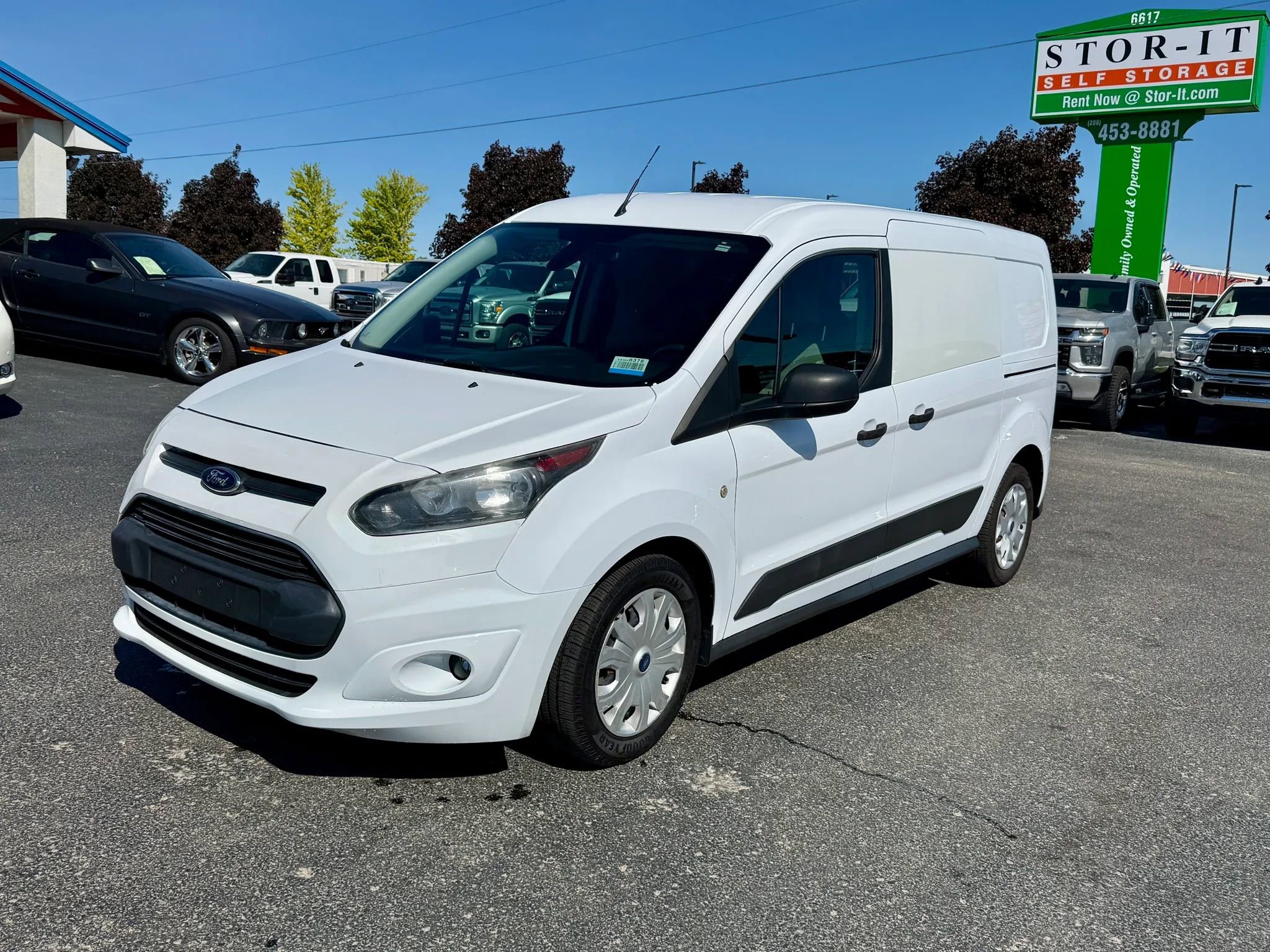 Used 2015 Ford Transit Connect XLT FWD image 1