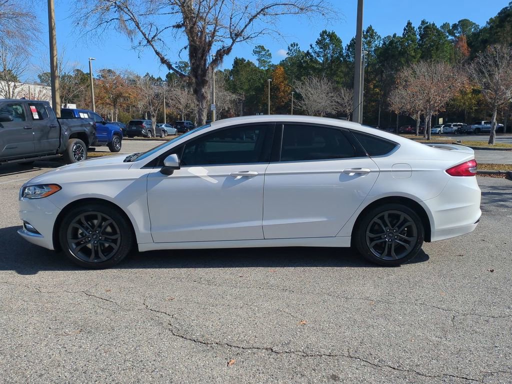 Used 2018 Ford Fusion SE w/ Equipment Group 201A image 8