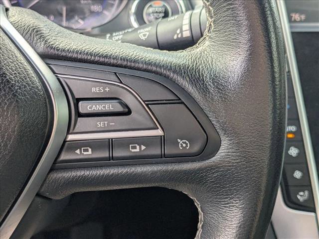 Used 2018 INFINITI Q60 3.0t Luxe image 5