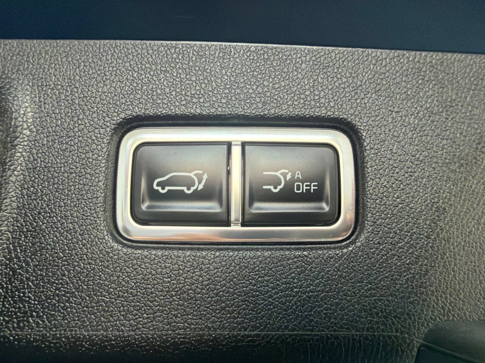 Used 2025 Kia Sorento X-Line EX AWD/4WD image 13
