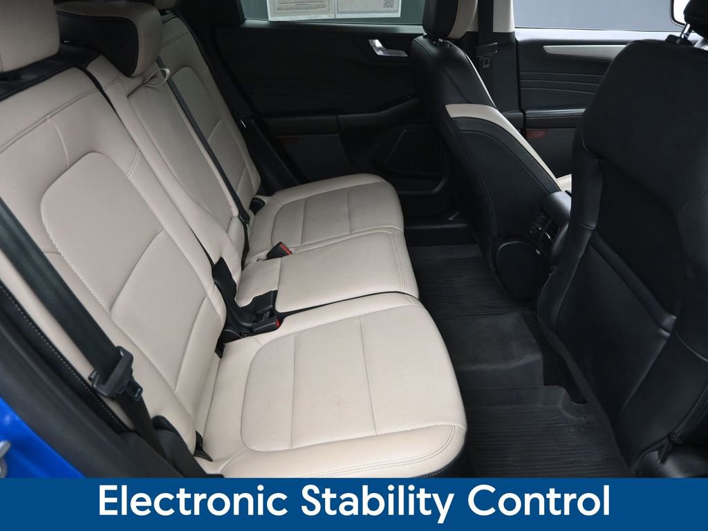 Used 2021 Ford Escape SEL image 10