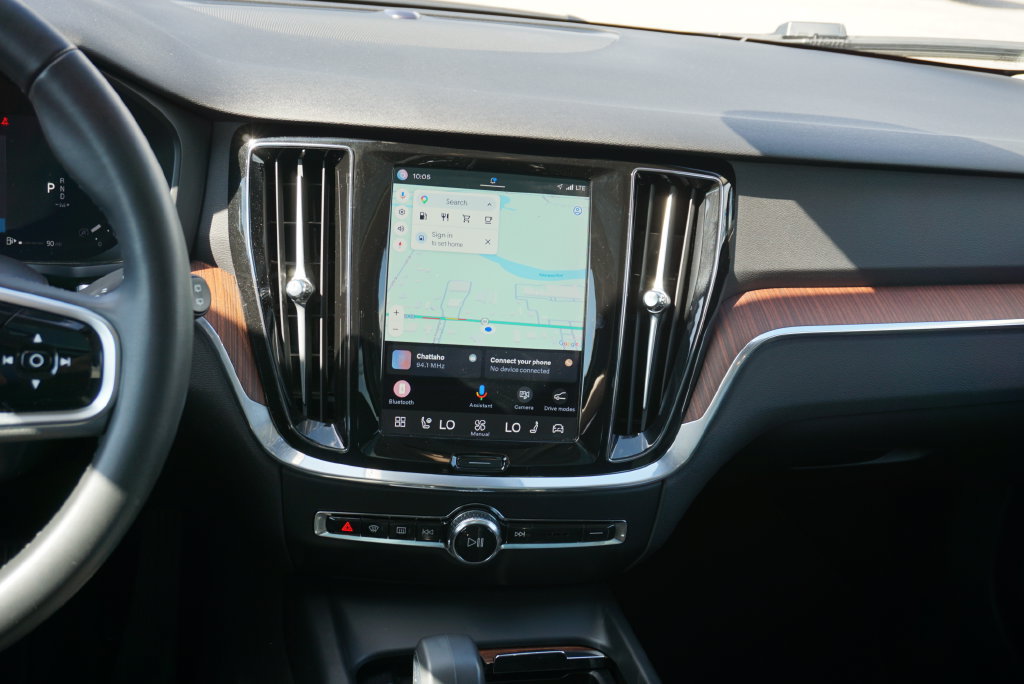 Used 2024 Volvo V60 B5 Cross Country Plus AWD/4WD image 15