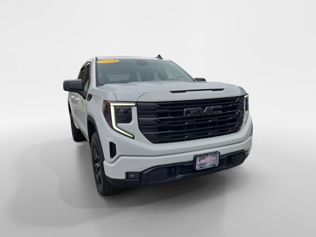 Used 2024 GMC Sierra 1500 Elevation AWD/4WD image 2