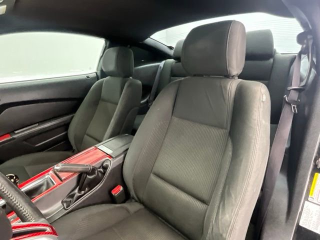 Used 2014 Ford Mustang Coupe image 4