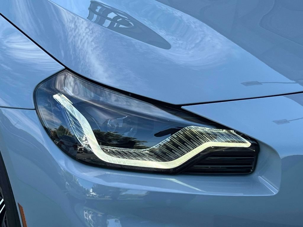 Used 2025 BMW M2 w/ Lighting Package RWD image 9