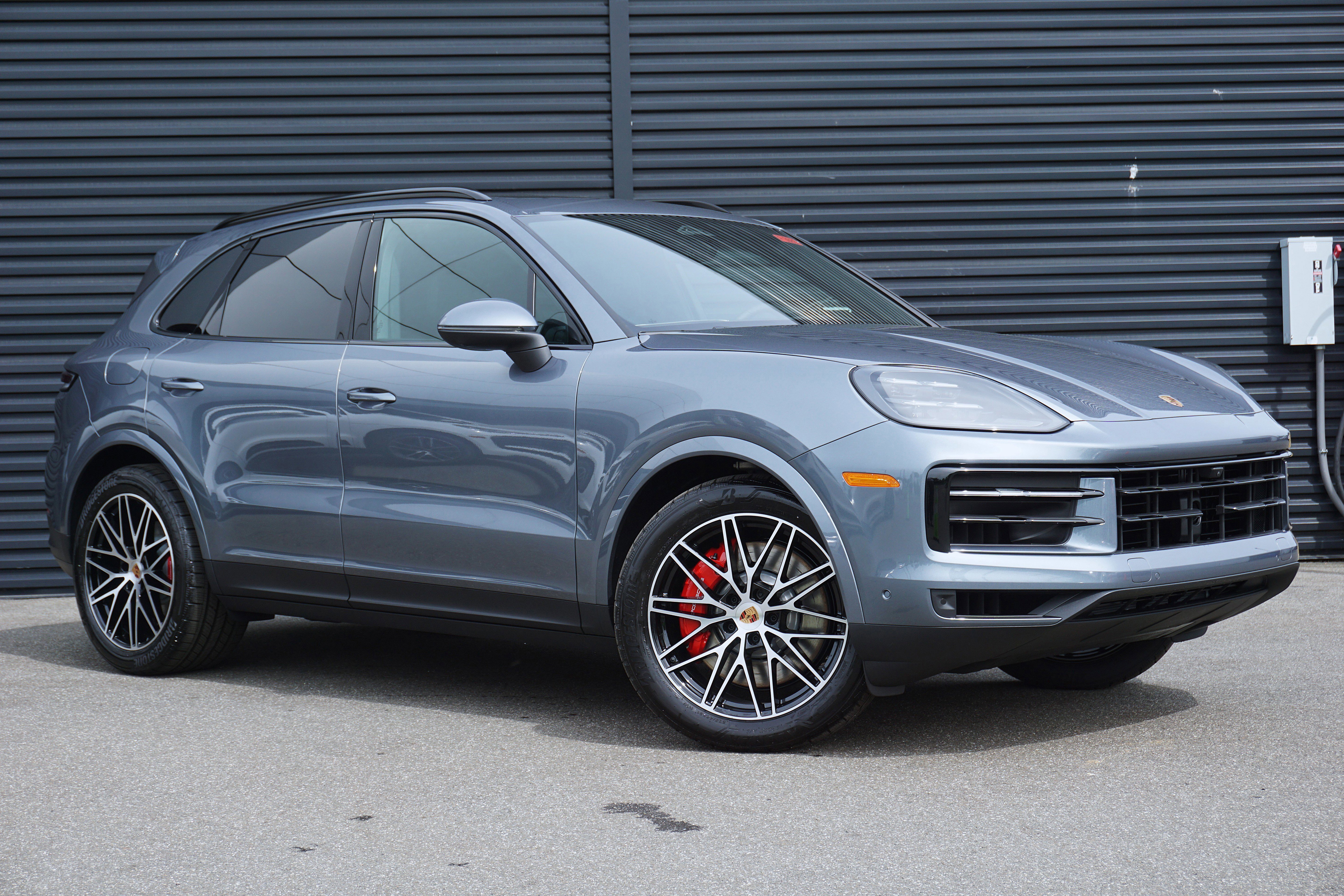 New 2026 Porsche Cayenne S AWD/4WD image 9
