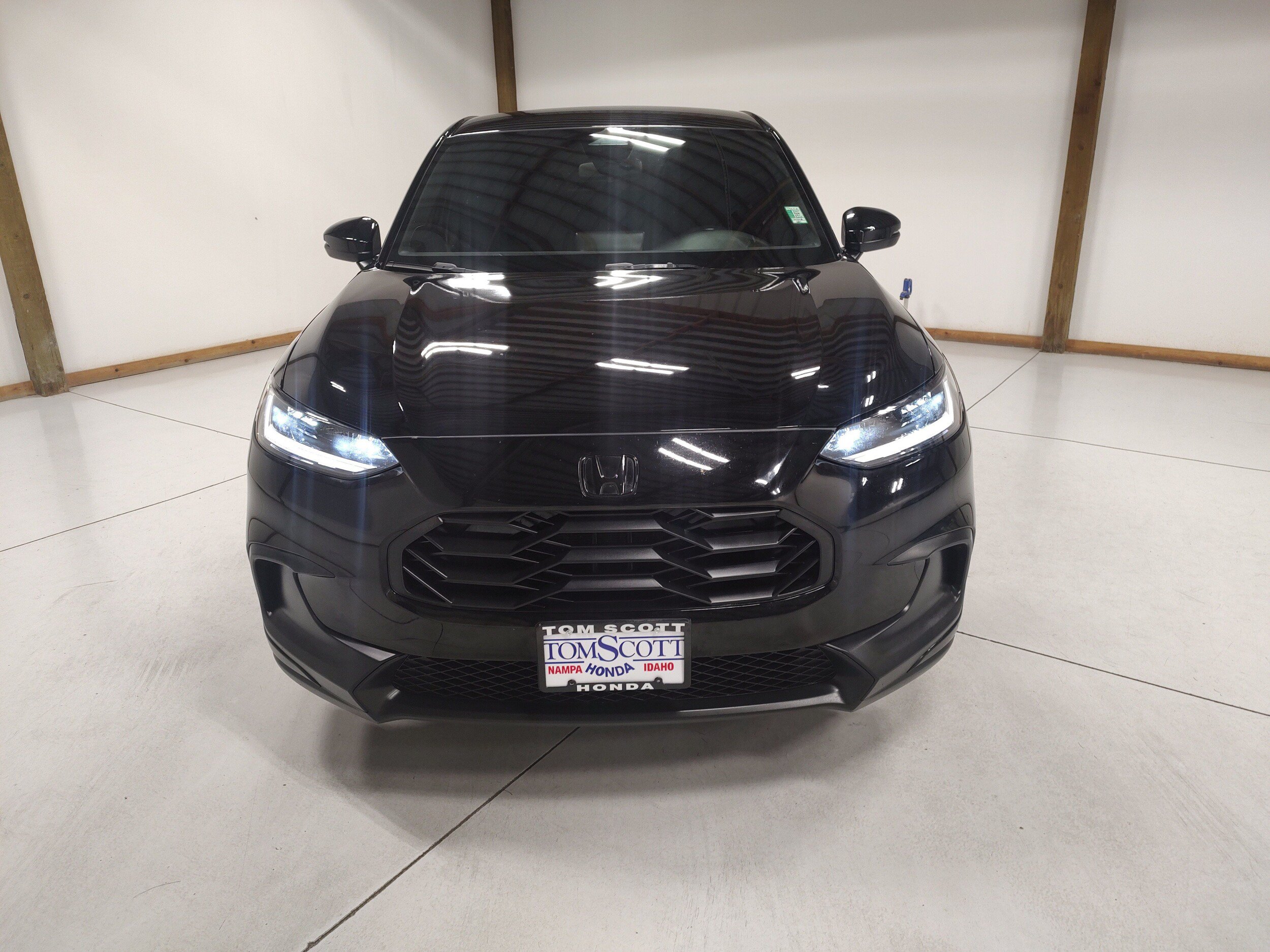 Used 2024 Honda HR-V Sport image 3