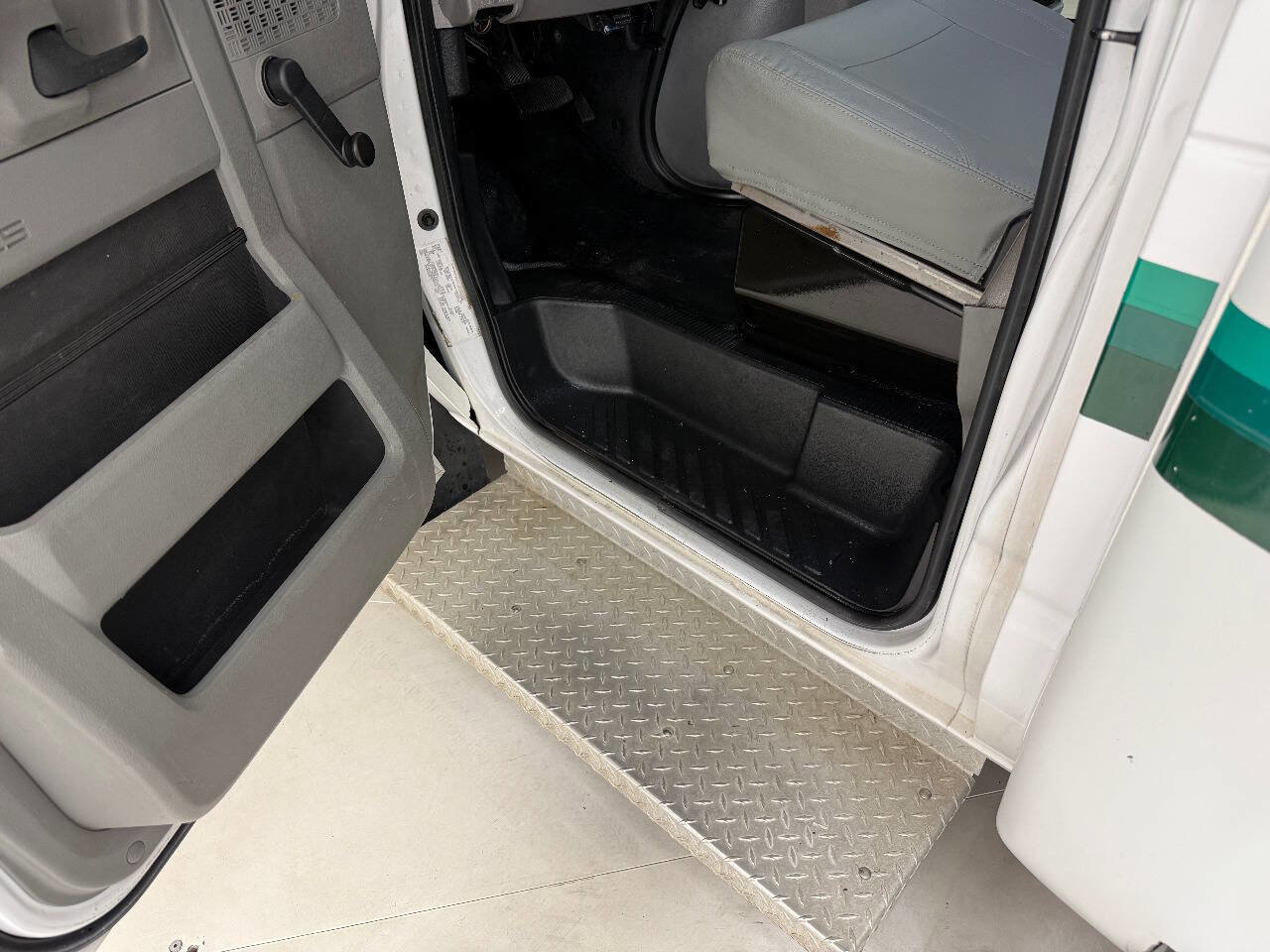 Used 2016 Ford E-350 and Econoline 350 Super Duty w/ Shuttle Bus Prep Package image 53