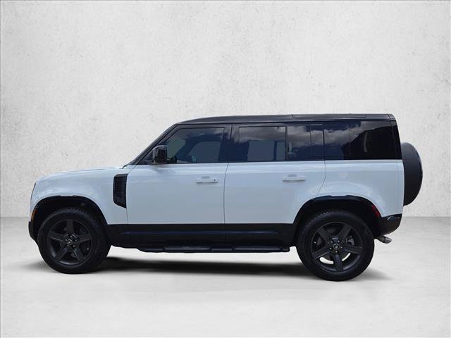 Used 2025 Land Rover Defender 110 X-Dynamic SE AWD/4WD image 7