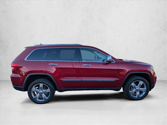Used 2012 Jeep Grand Cherokee Overland image 4