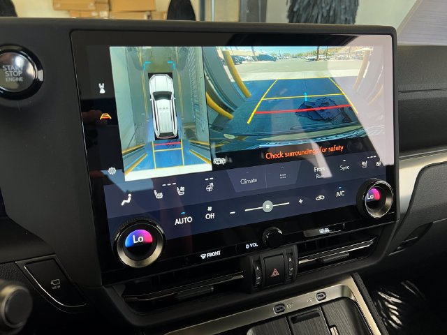 Certified 2025 Lexus GX 550 w/ Accessory Package (2T) AWD/4WD image 30