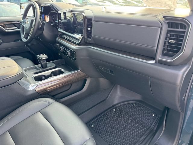 Certified 2025 Chevrolet Silverado 1500 LT w/ Z71 Off-Road Package AWD/4WD image 6