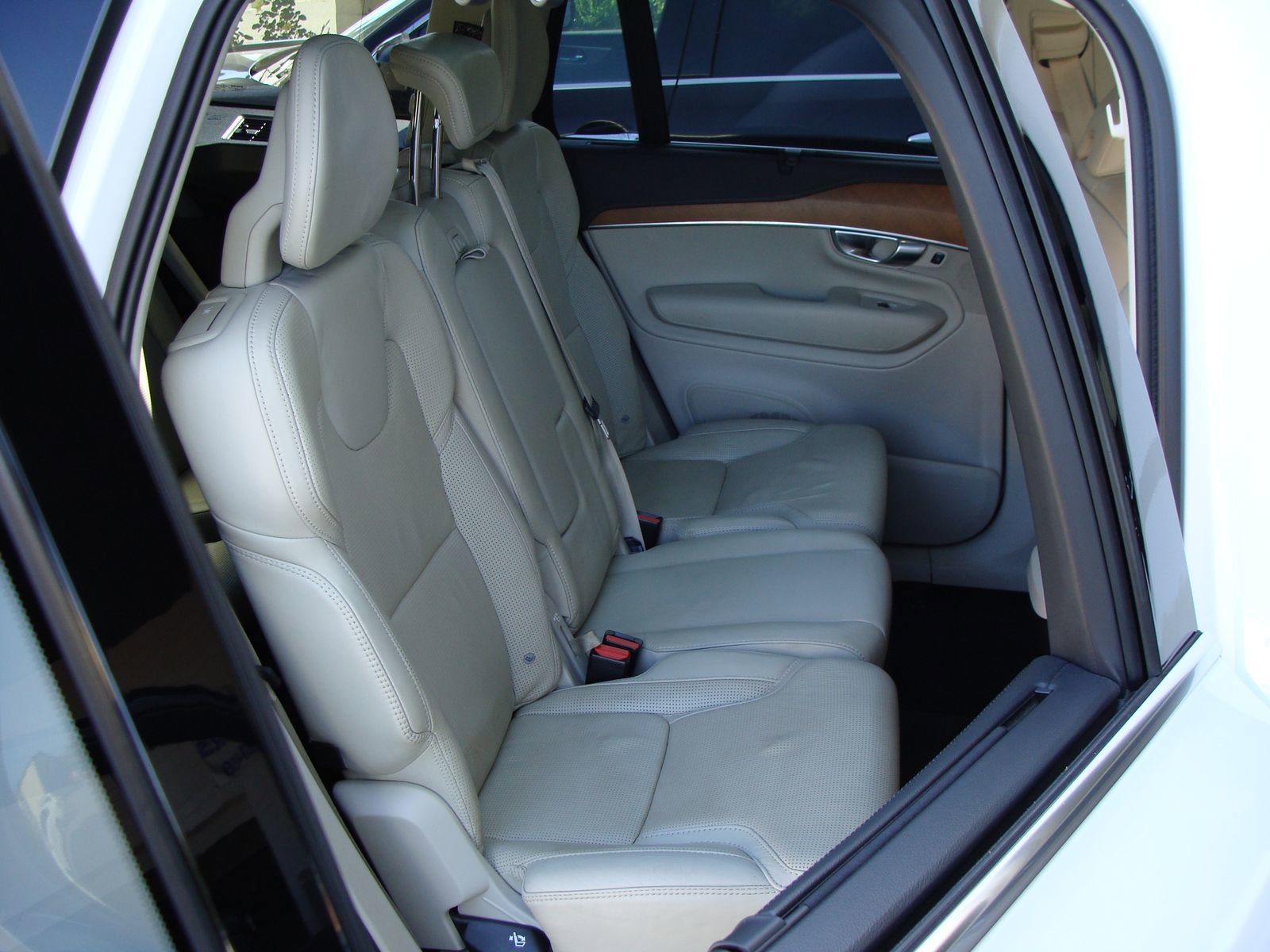 Used 2019 Volvo XC90 T6 Inscription w/ Protection Package AWD/4WD image 12