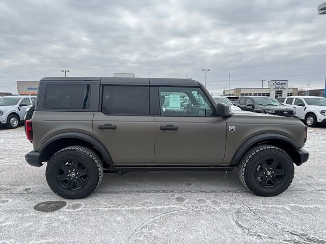 New 2025 Ford Bronco Big Bend w/ Matte Film Protection Package image 3
