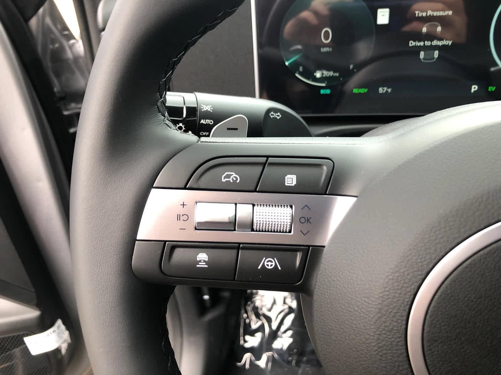New 2026 Hyundai Tucson SEL AWD/4WD image 9