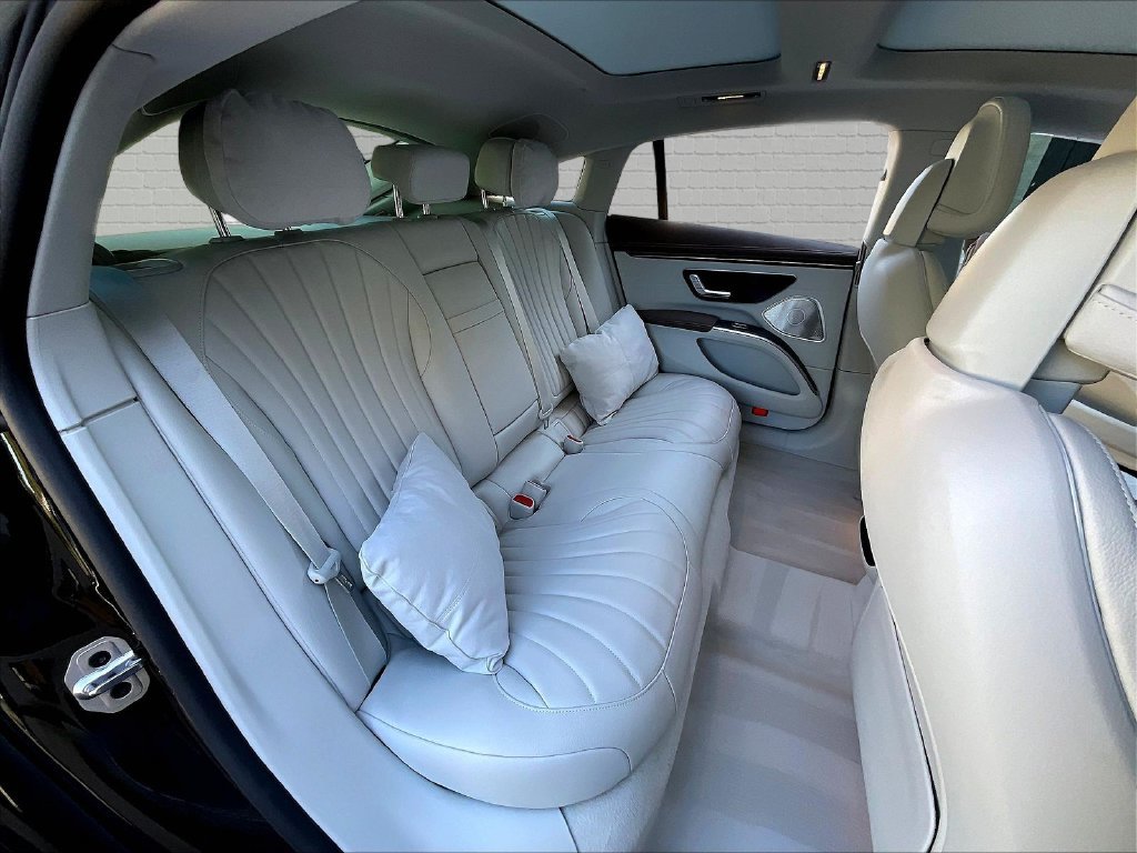 Used 2023 Mercedes-Benz EQS 450+ Sedan w/ AMG Line Exterior Package image 19