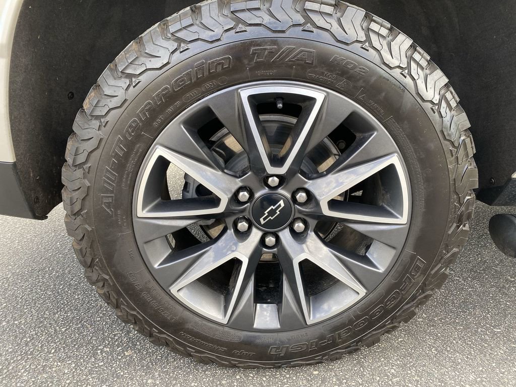 Used 2022 Chevrolet Tahoe Z71 w/ Z71 Off-Road Package image 34