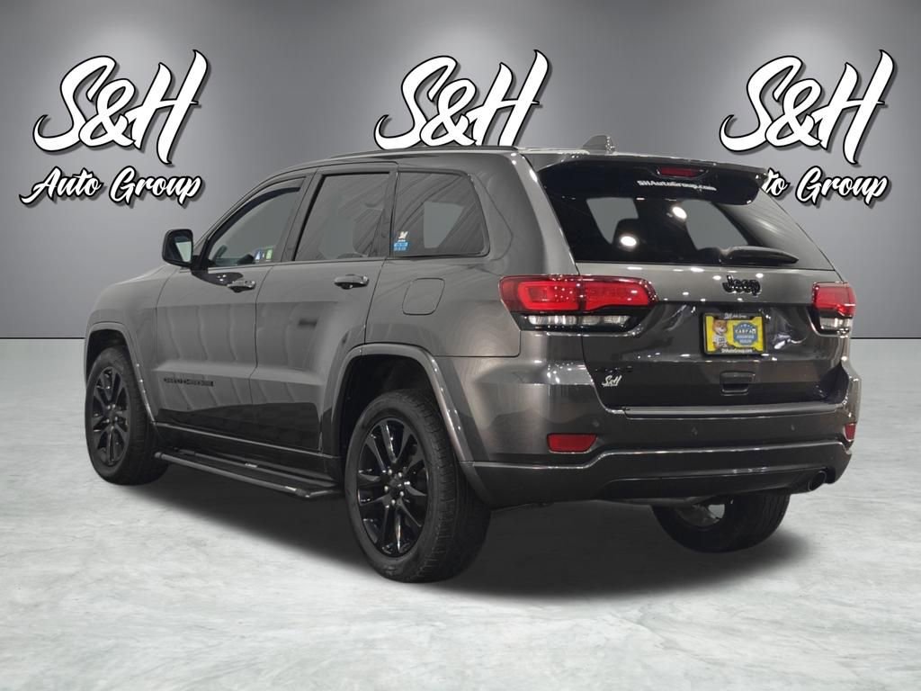 Used 2019 Jeep Grand Cherokee Altitude AWD/4WD image 17