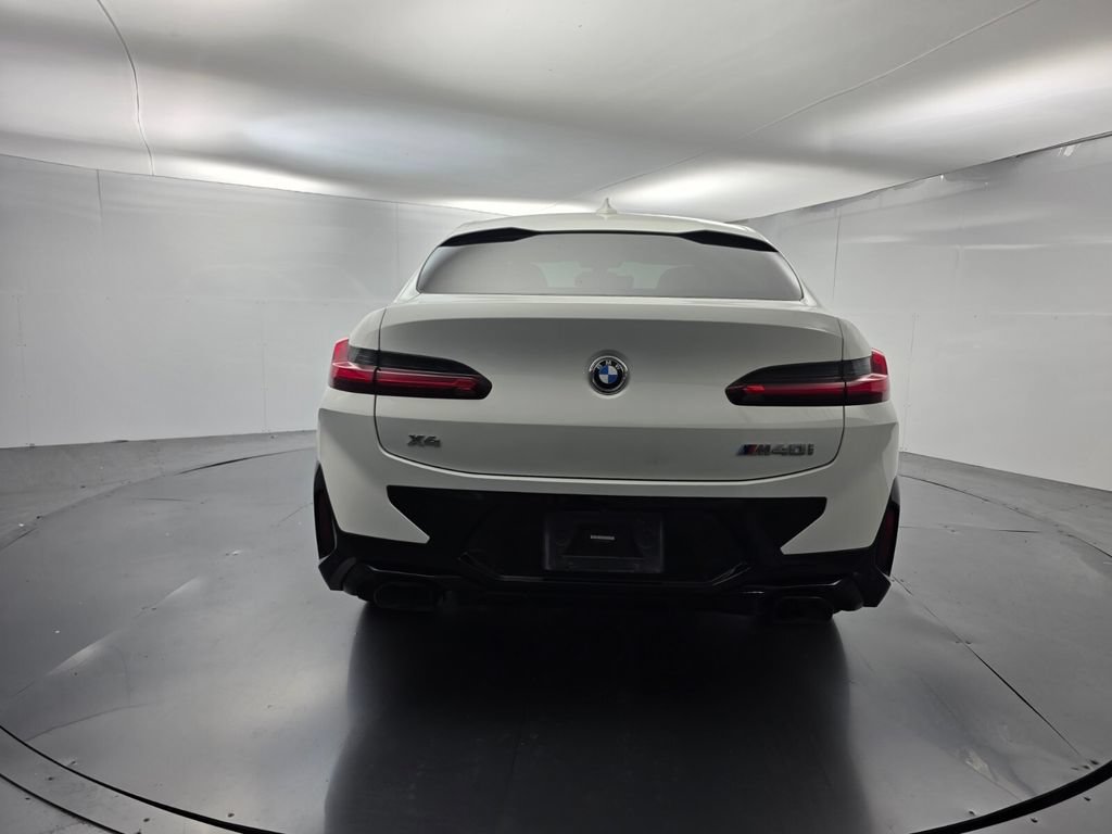 Used 2022 BMW X4 M40i AWD/4WD image 5