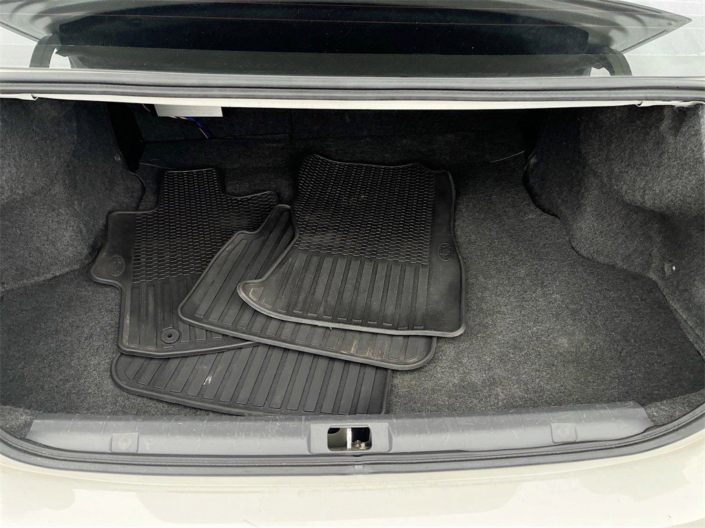 Used 2018 Subaru Impreza 2.0i image 23