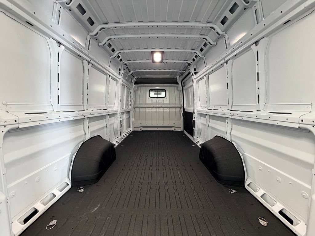 New 2026 RAM ProMaster 3500 w/ Convenience Group FWD image 7