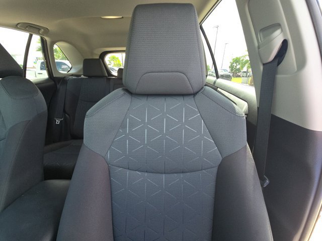 Used 2025 Toyota RAV4 XLE w/ Convenience Package FWD image 17