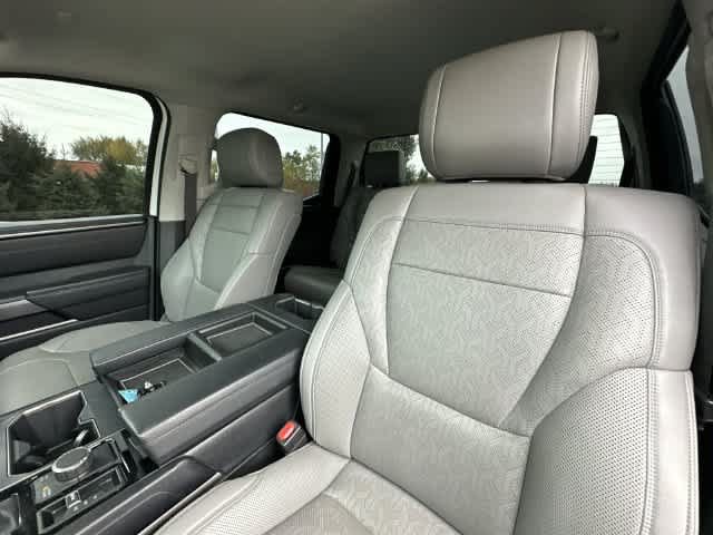 Used 2022 Toyota Tundra SR5 w/ SR5 Premium Package AWD/4WD image 15