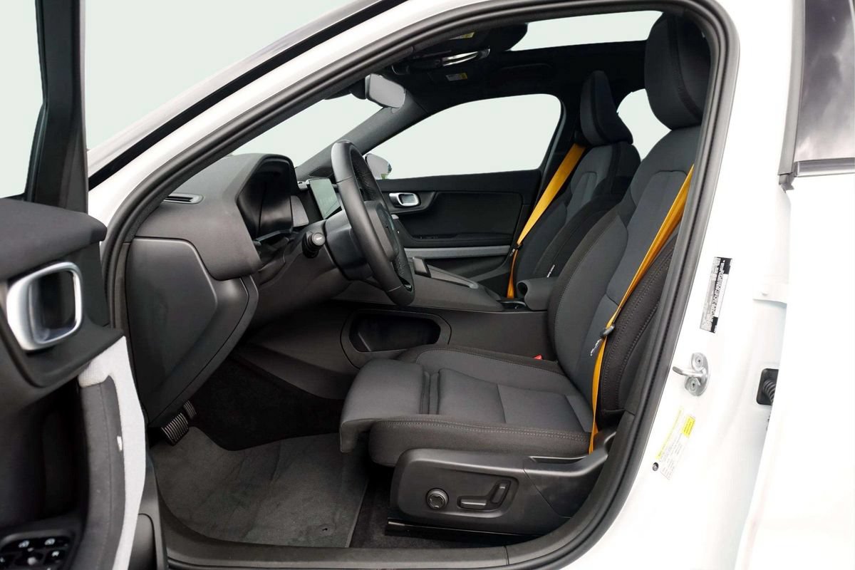 Used 2023 Polestar Polestar 2 w/ Pilot Pack AWD/4WD image 16