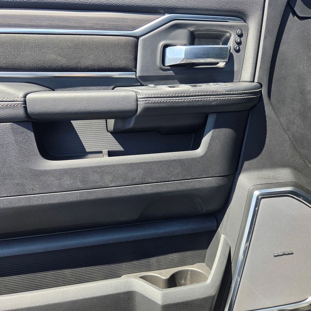 New 2026 RAM 3500 Laramie AWD/4WD image 13