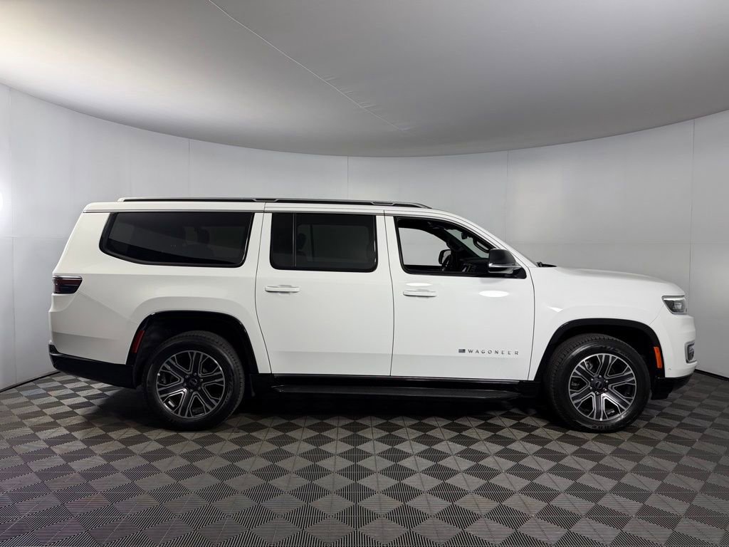 Certified 2025 Jeep Wagoneer L 4WD image 5