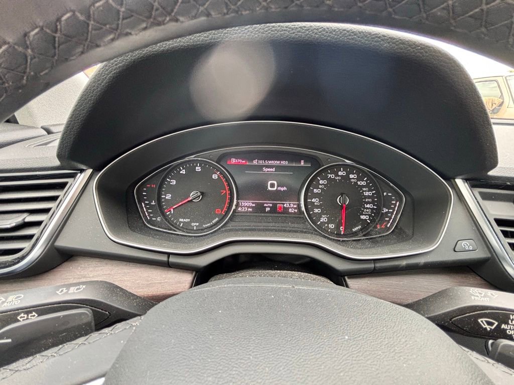 Used 2022 Audi Q5 2.0T Premium AWD/4WD image 10