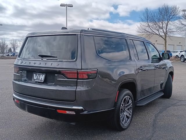 Used 2025 Jeep Wagoneer L Series II image 34
