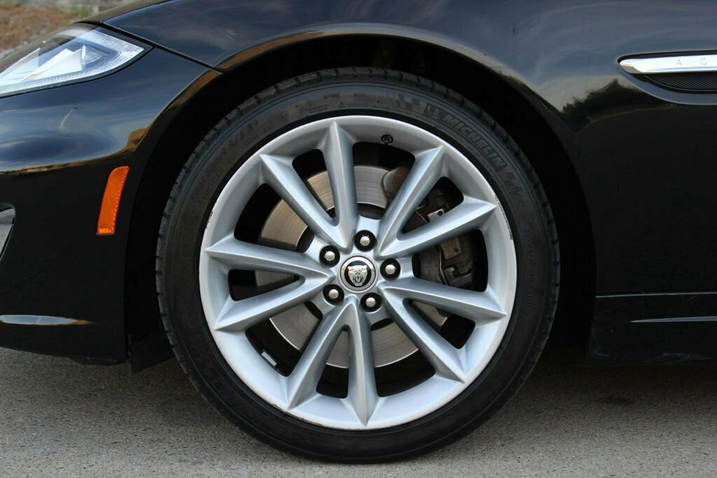 Used 2013 Jaguar XK Touring RWD image 30